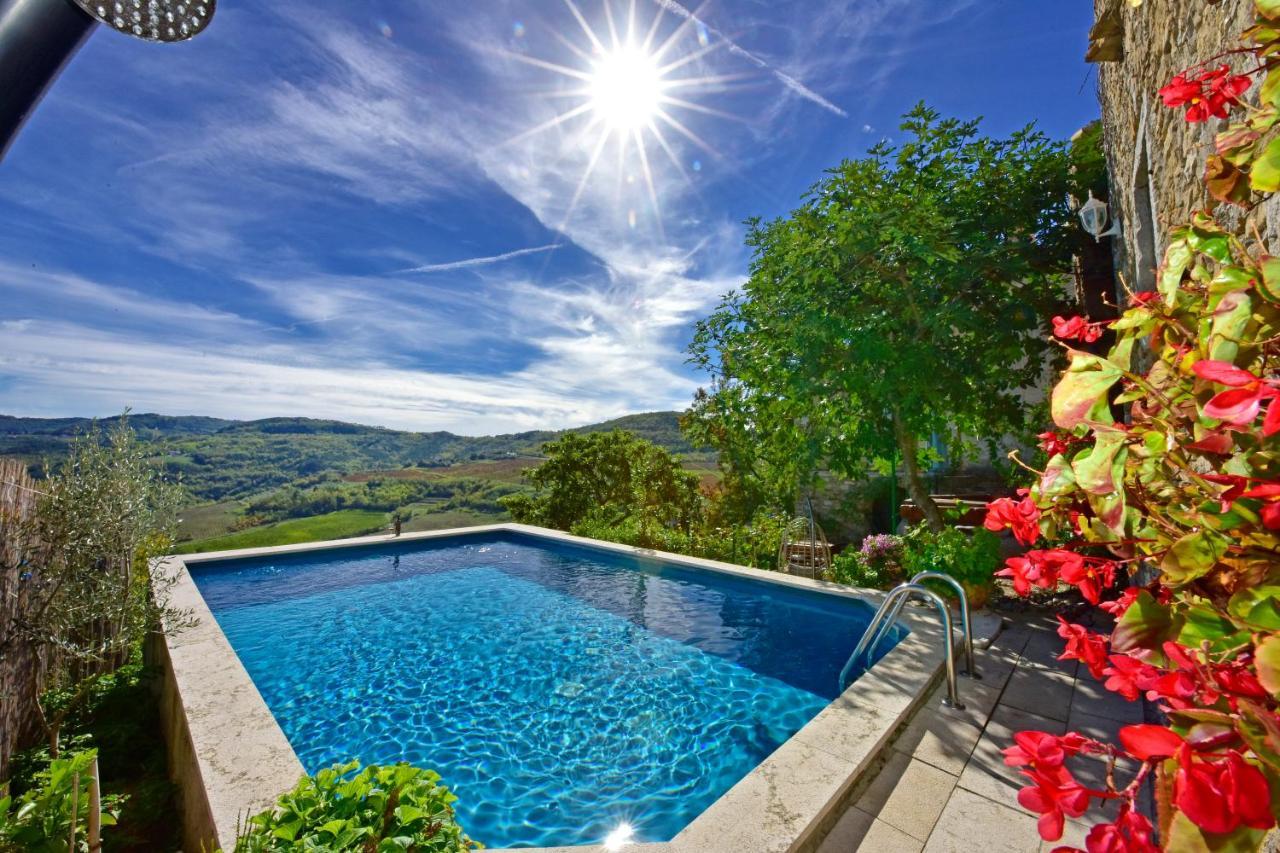 Villa Fragola Motovun Buitenkant foto