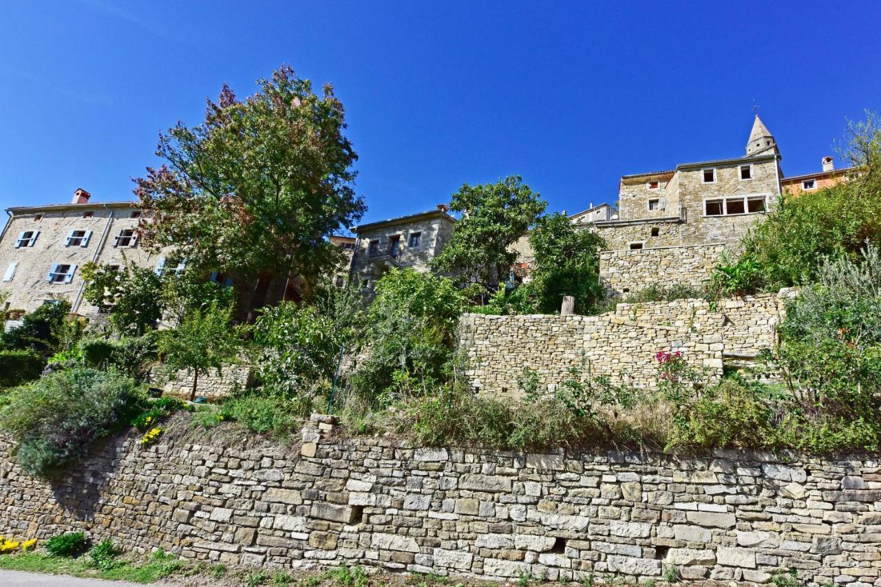 Villa Fragola Motovun Buitenkant foto