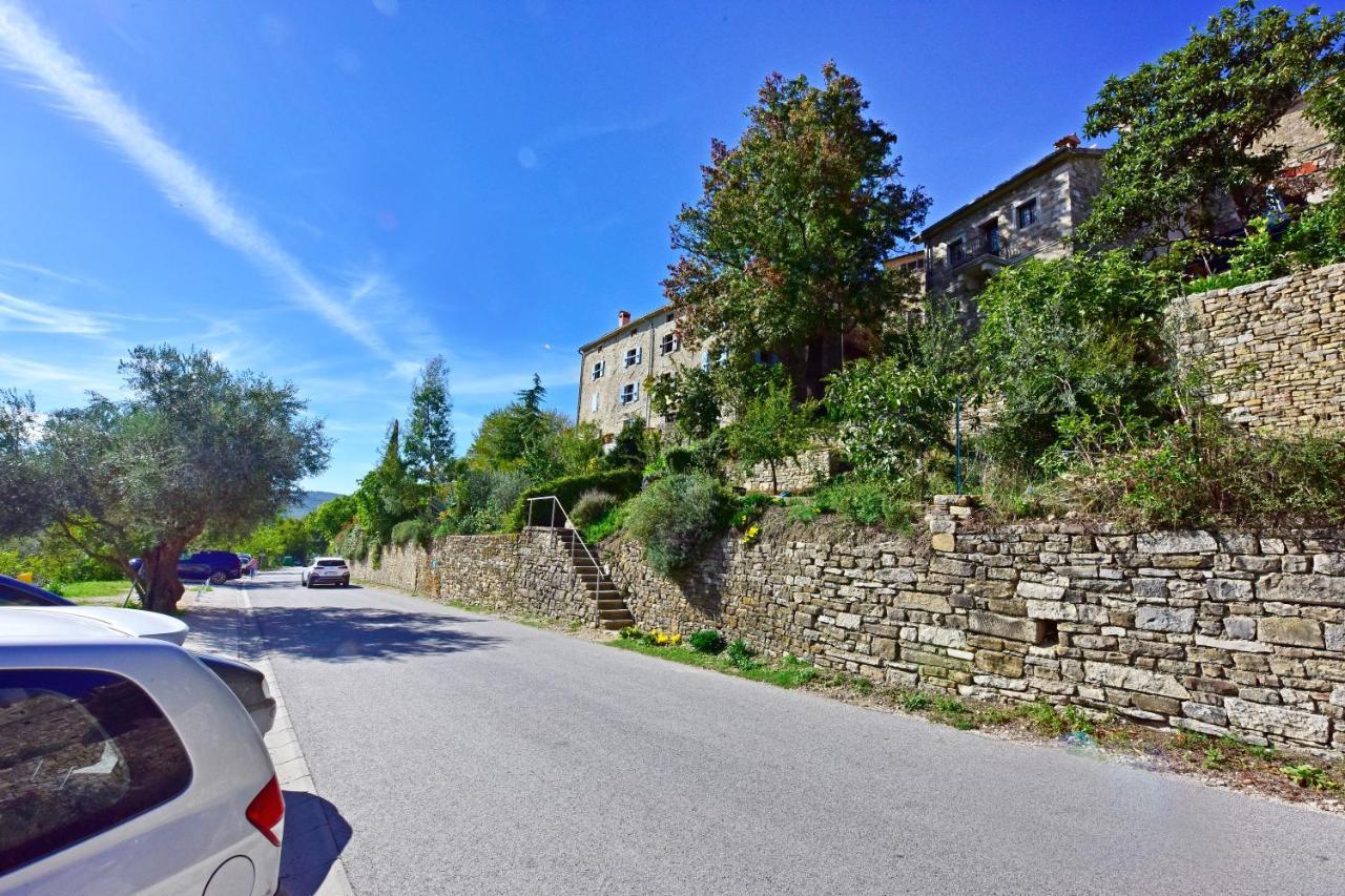 Villa Fragola Motovun Buitenkant foto